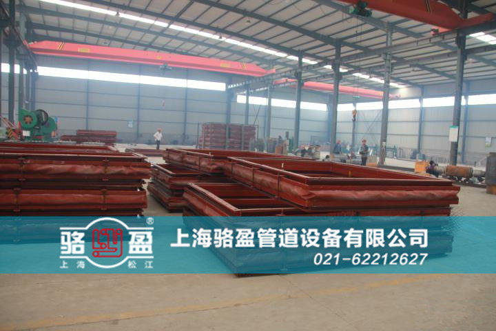 香港機場赤鱲角<a href=http://www.duobaoer.cn target=_blank class=infotextkey>非金屬補償器</a>生產廠家